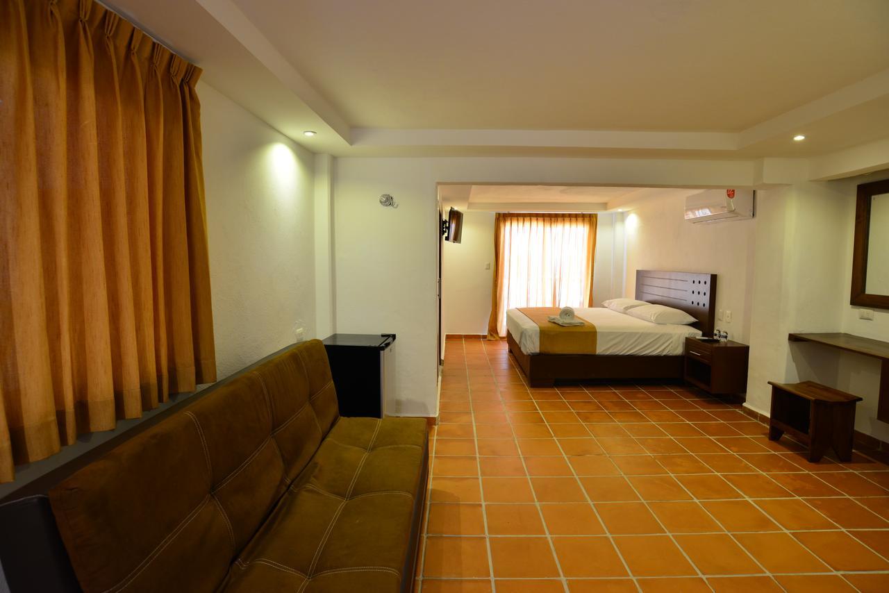Hotel Río Lagartos Exteriör bild